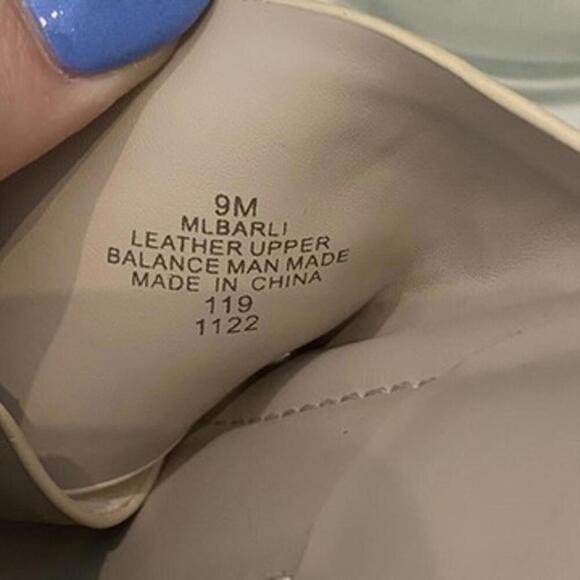 Marc Fisher Barli Heeled Sandal Mule Tan Like New 9 Womens - Picture 7 of 7